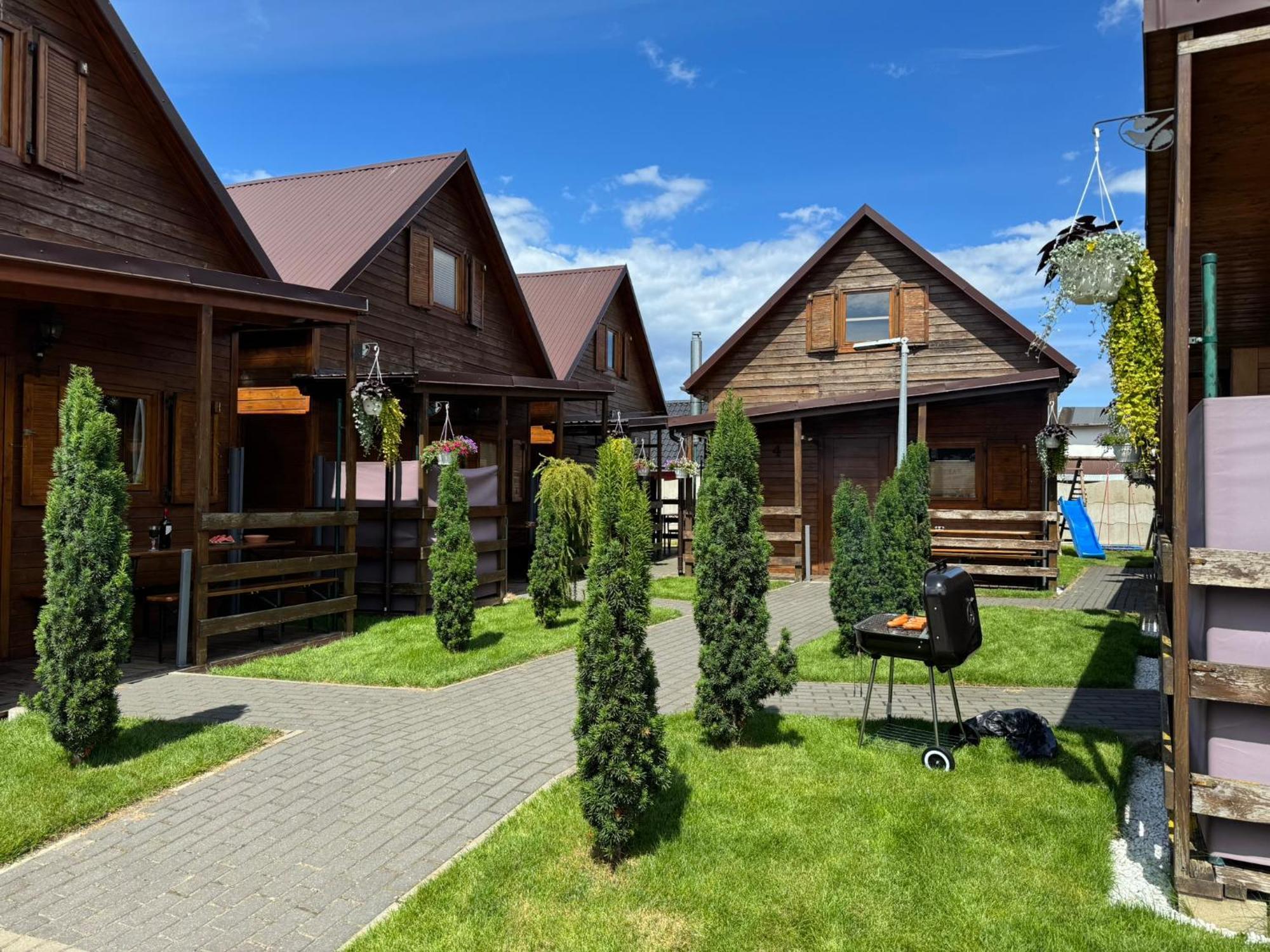 Domki Pajka Miedzyzdroje Exteriör bild