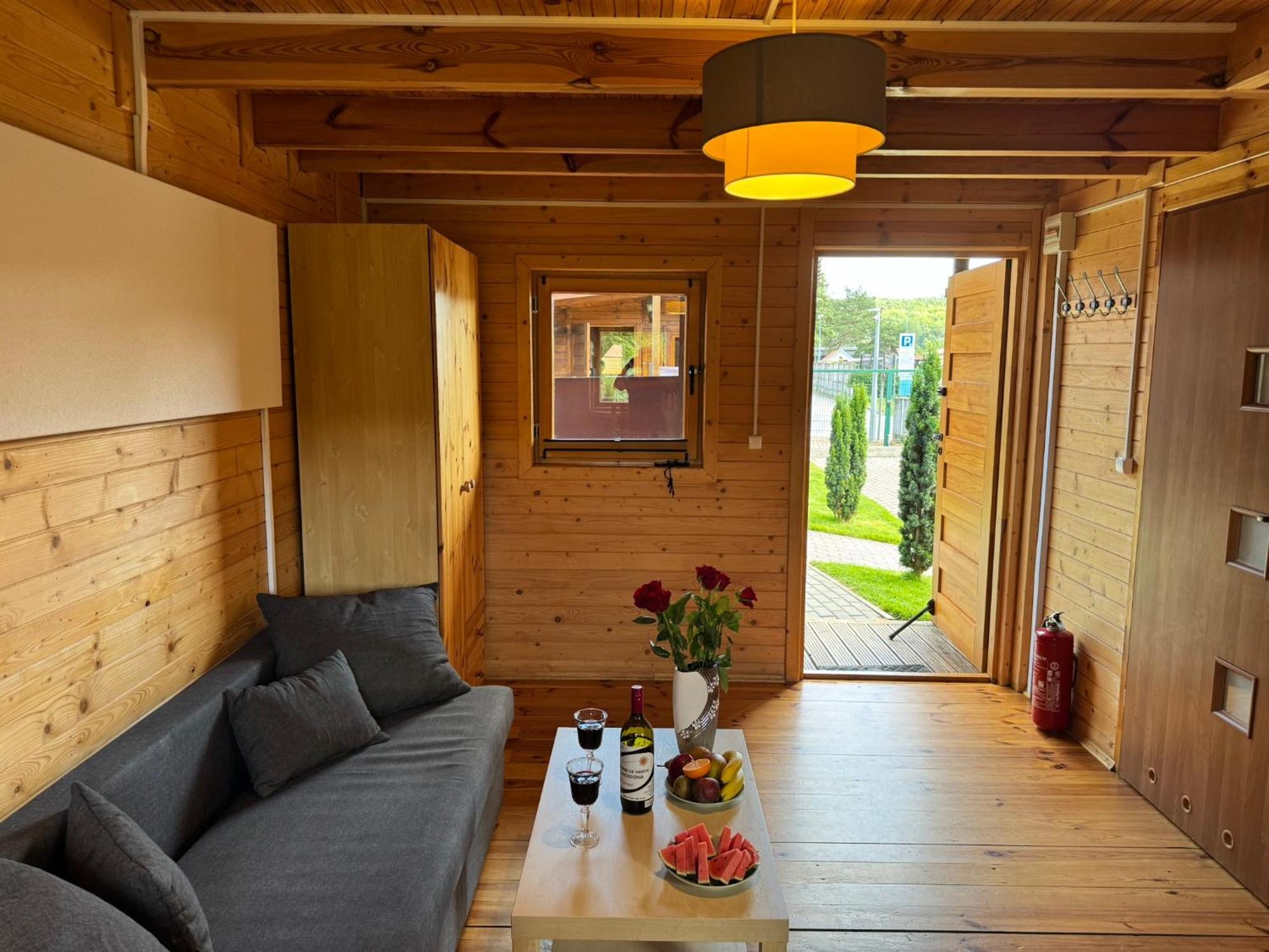 Domki Pajka Miedzyzdroje Exteriör bild